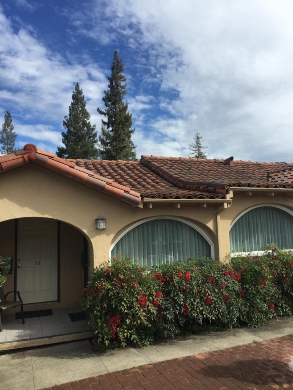 Los Gatos Garden Inn Hotel מראה חיצוני תמונה