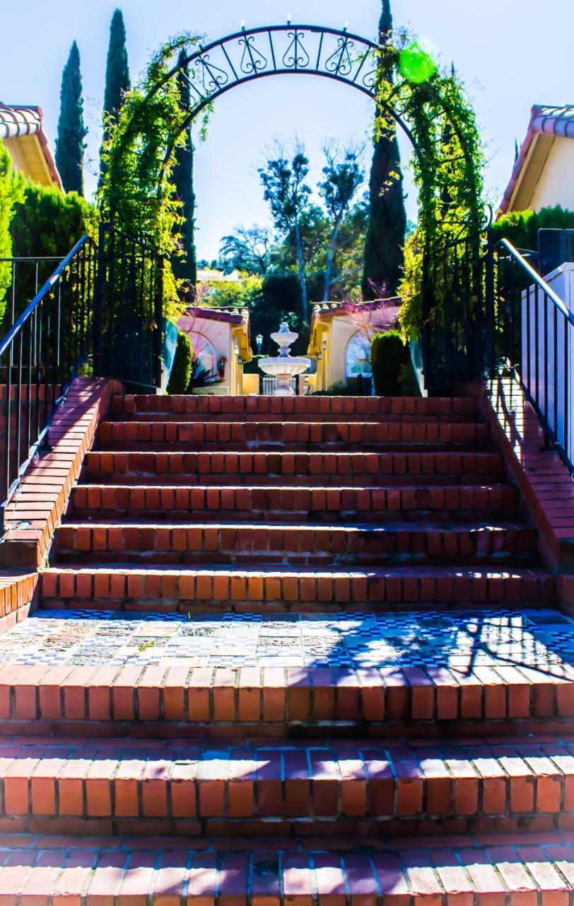 Los Gatos Garden Inn Hotel מראה חיצוני תמונה