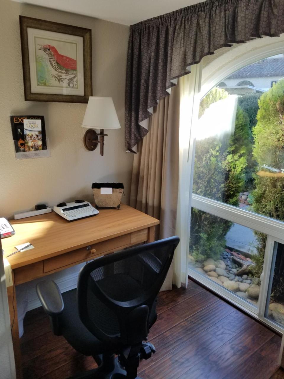 Los Gatos Garden Inn Hotel מראה חיצוני תמונה